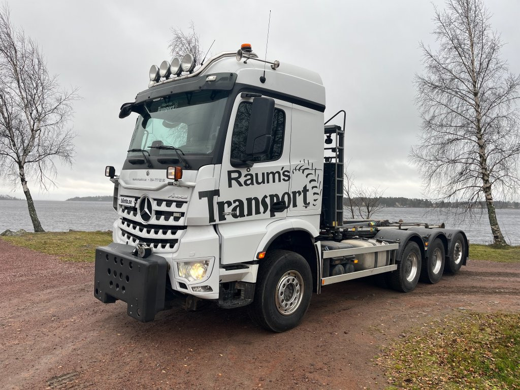 MERCEDES-BENZ Arocs 3251 8x4 - Hook-lift sunkvežimis: foto 1 MERCEDES-BENZ Arocs 3251 8x4 - Hook-lift sunkvežimis: foto 1