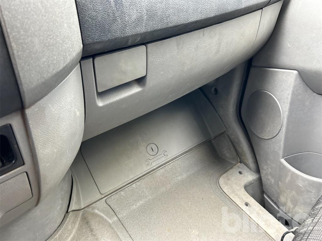 Krovininis mikroautobusas Mercedes-Benz Sprinter 313 CDI – 2.1 l Diesel / 120 kW (163 PS): foto 42