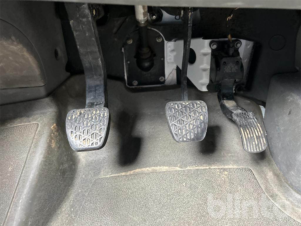 Krovininis mikroautobusas Mercedes-Benz Sprinter 313 CDI – 2.1 l Diesel / 120 kW (163 PS): foto 43