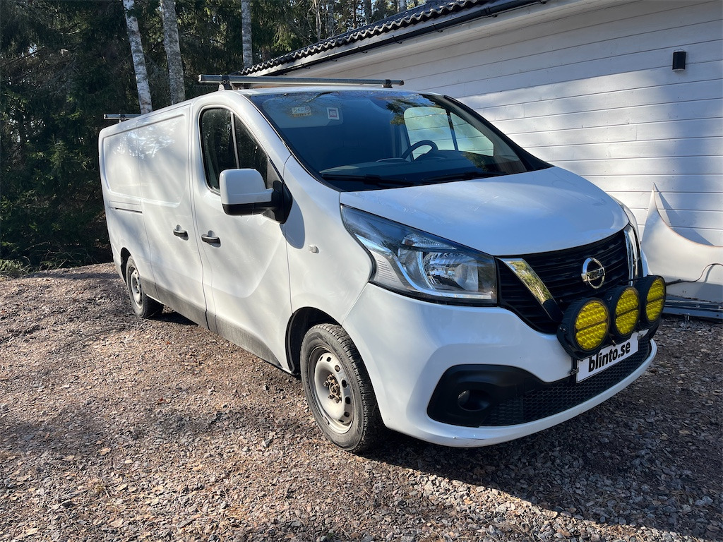 NISSAN NV300 - Krovininis mikroautobusas: foto 3 NISSAN NV300 - Krovininis mikroautobusas: foto 3