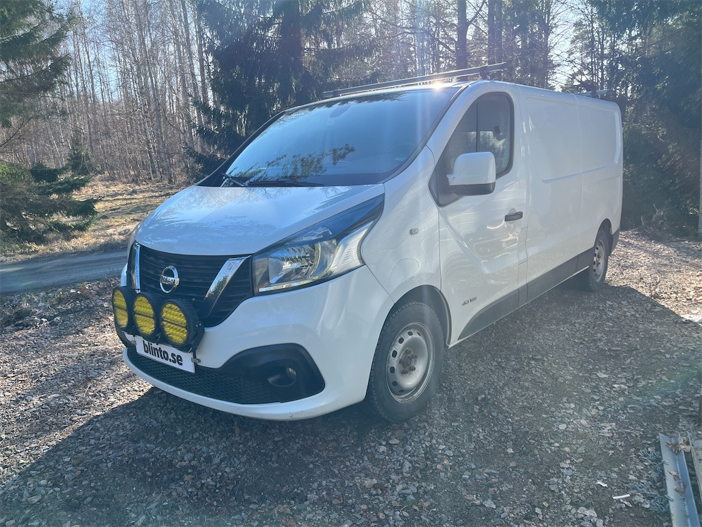 NISSAN NV300 - Krovininis mikroautobusas: foto 1 NISSAN NV300 - Krovininis mikroautobusas: foto 1