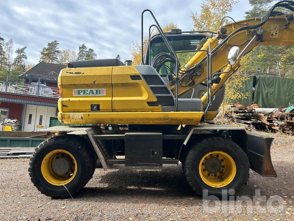 New Holland MH 4.6 - Ratinis ekskavatorius: foto 5 New Holland MH 4.6 - Ratinis ekskavatorius: foto 5