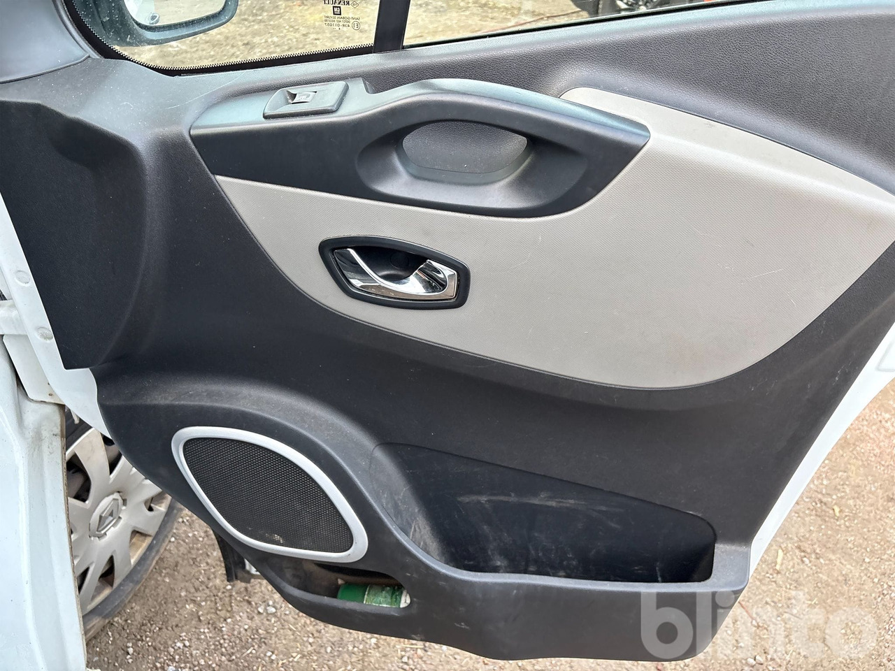 Krovininis mikroautobusas RENAULT TRAFIC 1.6 dCi: foto 49