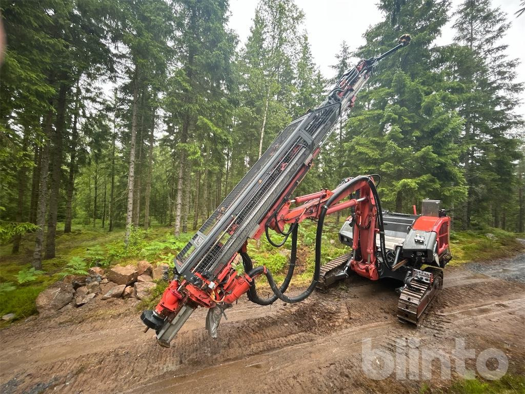 SANDVIK DINO DC 400 RI / BORRIGG - Gręžimo mašina: foto 3 SANDVIK DINO DC 400 RI / BORRIGG - Gręžimo mašina: foto 3
