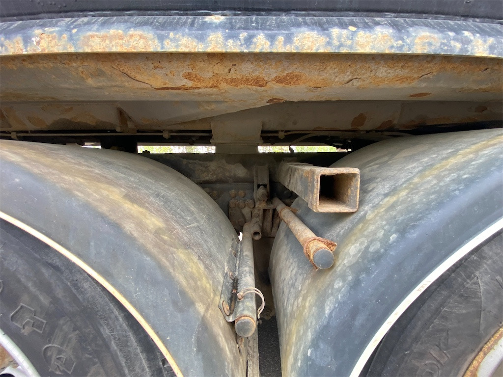 Savivartis sunkvežimis SCANIA P400LB6X2*4HNB: foto 21