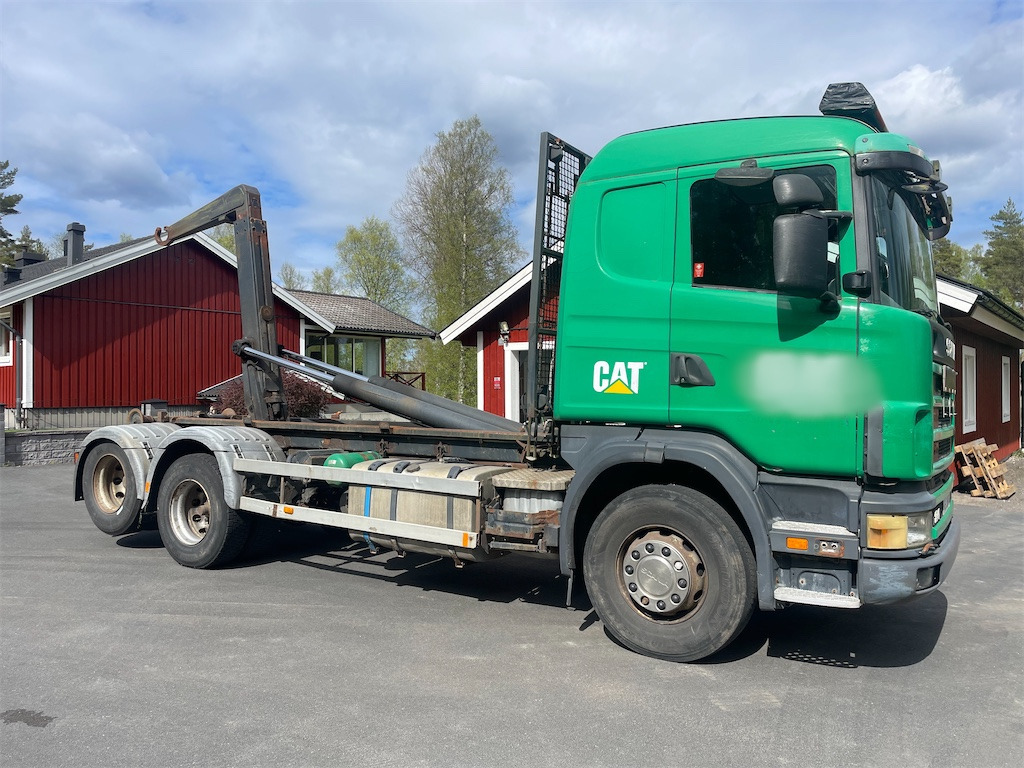 SCANIA R124GB6X2NZ - Hook-lift sunkvežimis: foto 2 SCANIA R124GB6X2NZ - Hook-lift sunkvežimis: foto 2