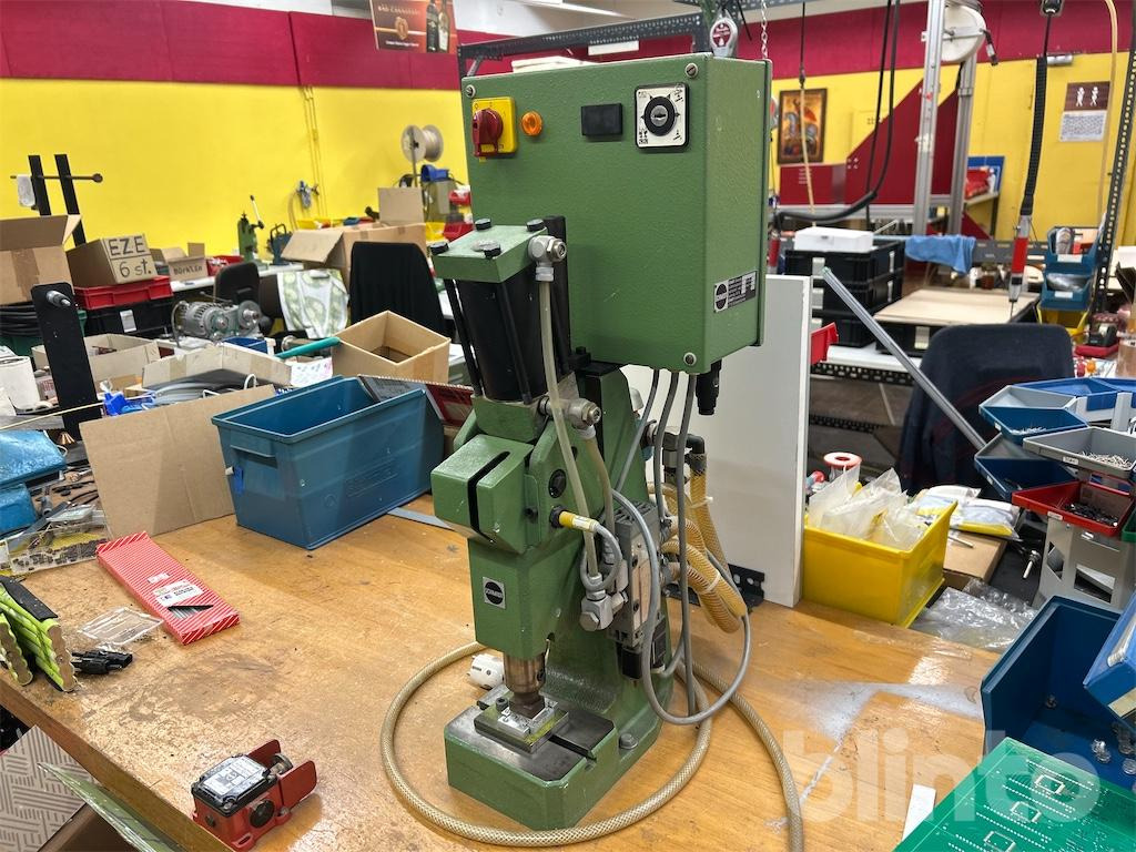 Schmidt C 50-85 - Lenkimo presas: foto 2 Schmidt C 50-85 - Lenkimo presas: foto 2