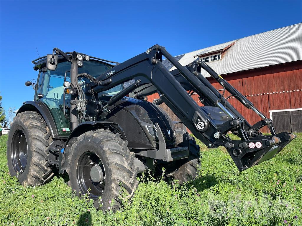 Skogsutrustad VALTRA A114 - Miško traktorius: foto 1 Skogsutrustad VALTRA A114 - Miško traktorius: foto 1