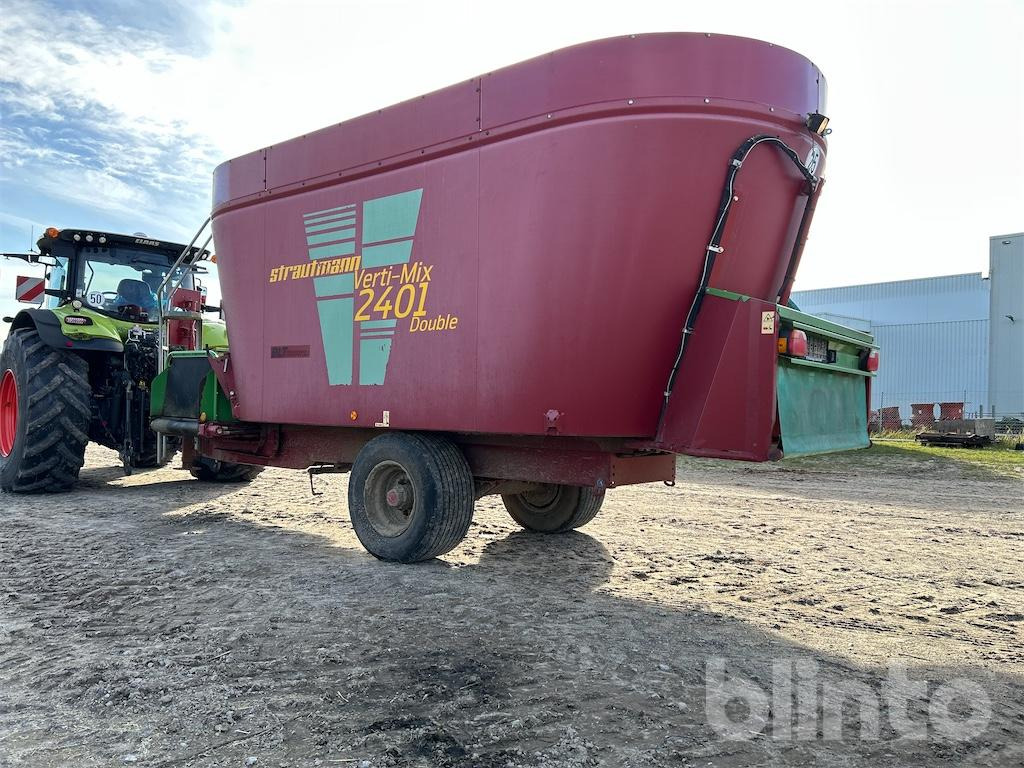 Strautmann Verti-Mix 2401 Double (2015) - Pašarų maišytuvas: foto 3 Strautmann Verti-Mix 2401 Double (2015) - Pašarų maišytuvas: foto 3