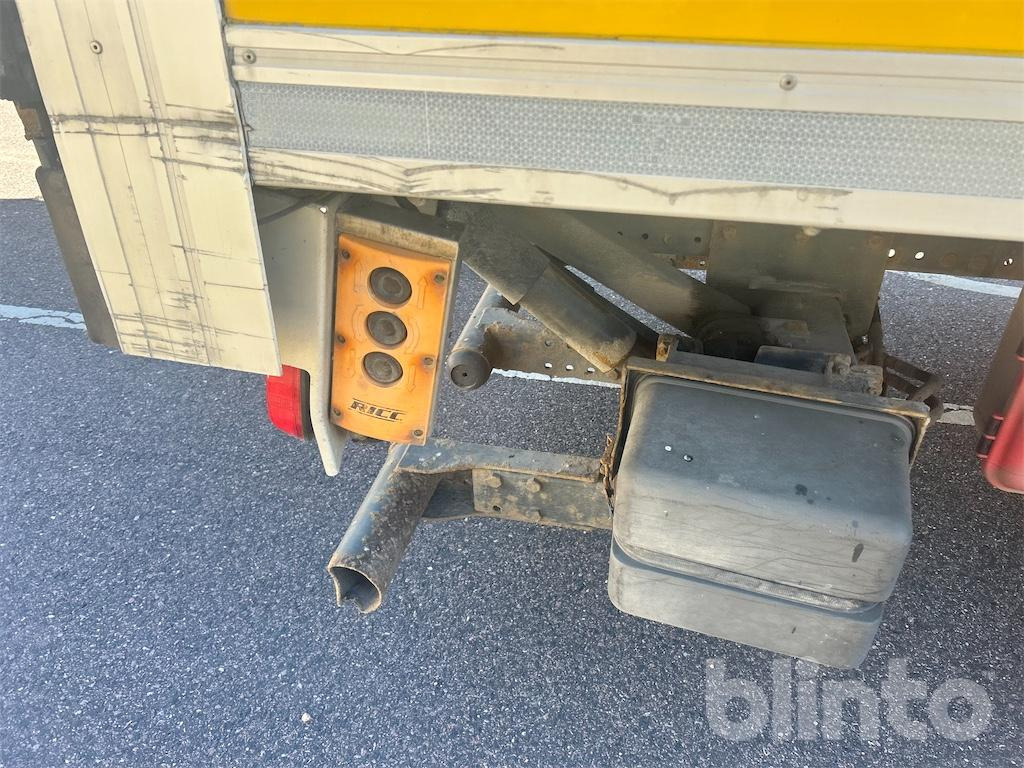 Sunkvežimis MERCEDES-BENZ Atego - Öppningsbar sida: foto 39