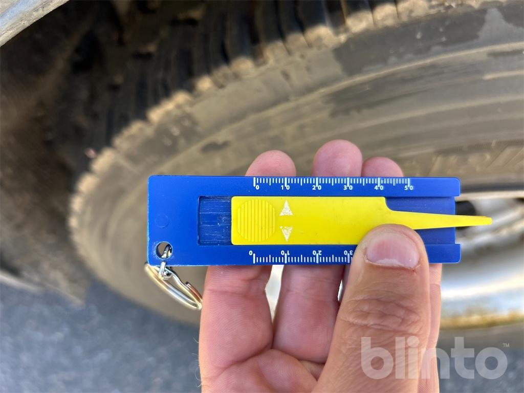 Sunkvežimis VOLVO FM 460: foto 33