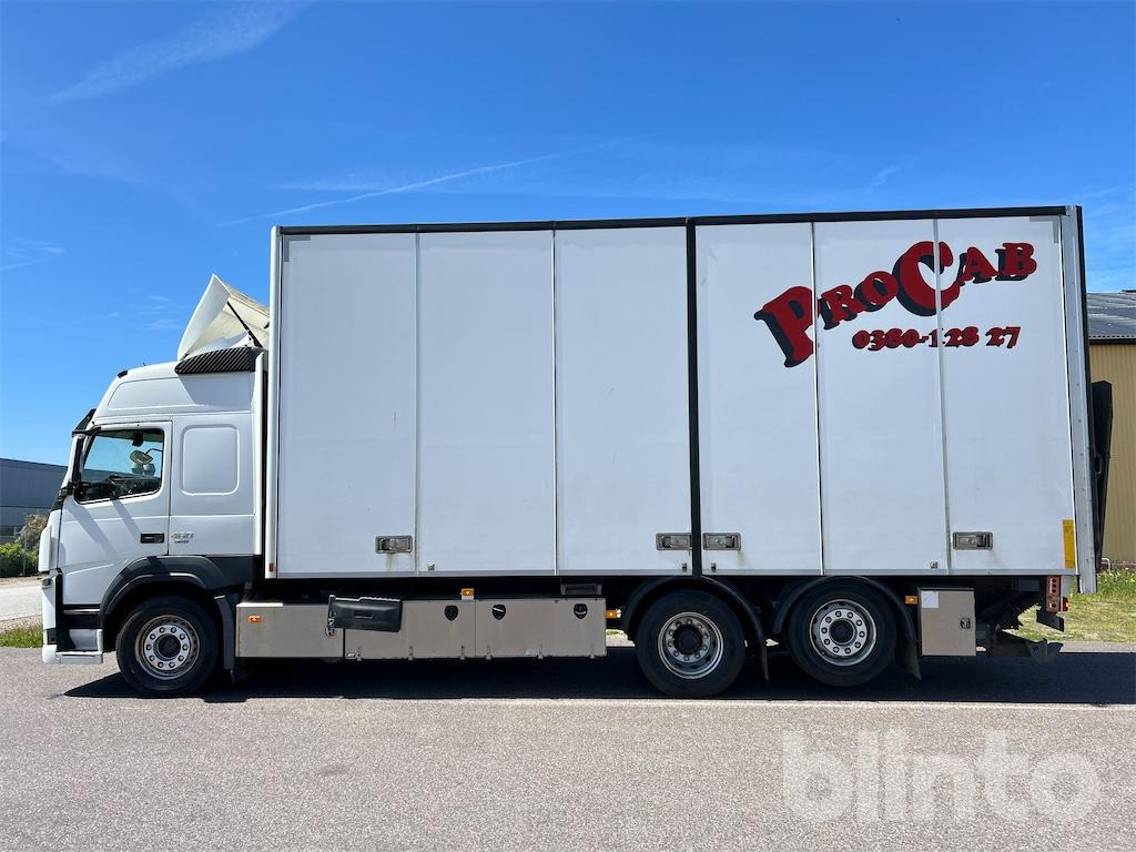Sunkvežimis VOLVO FM 460: foto 9