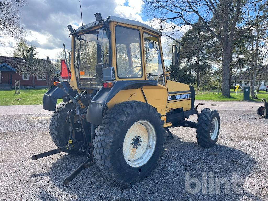VALMET 415-4 - Traktorius: foto 5 VALMET 415-4 - Traktorius: foto 5