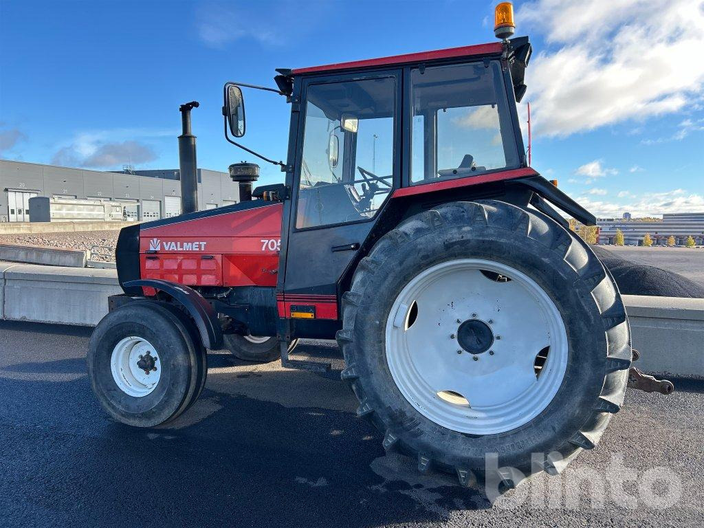 VALMET 705 - Traktorius: foto 5 VALMET 705 - Traktorius: foto 5