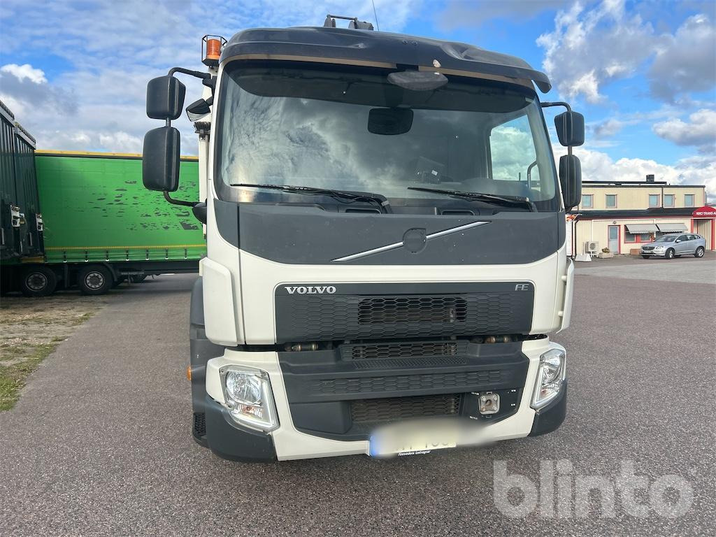 VOLVO FE 6X2 - Šiukšliavežis: foto 3 VOLVO FE 6X2 - Šiukšliavežis: foto 3