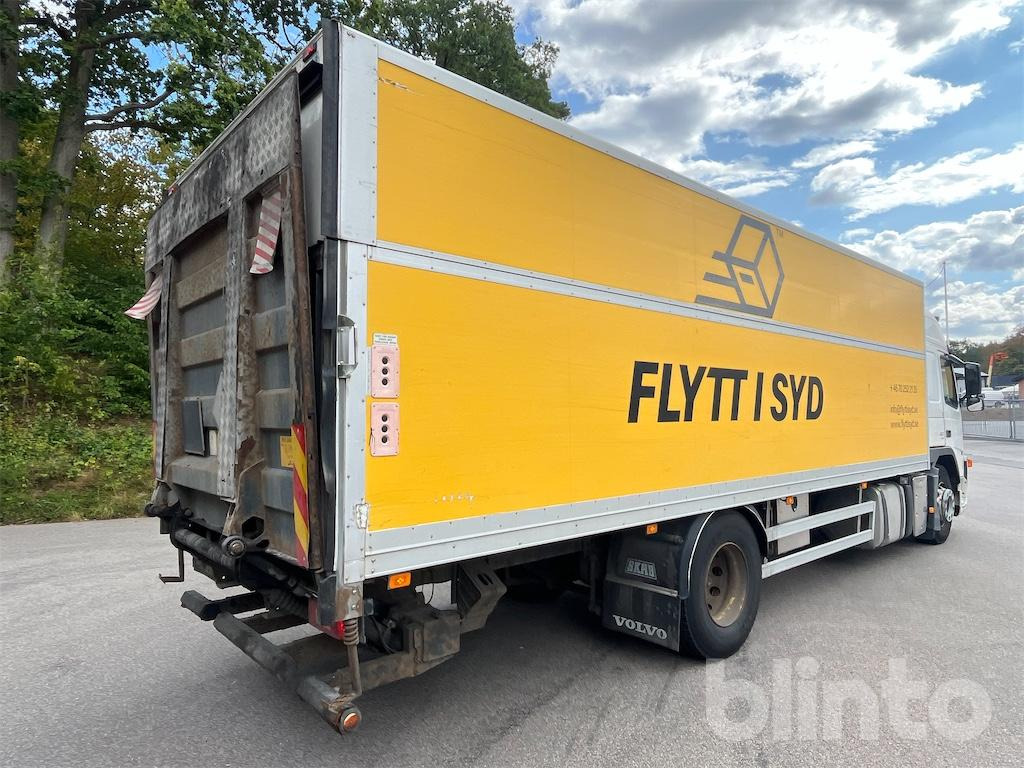 VOLVO FM-300 4X2 - Furgonas sunkvežimis: foto 5 VOLVO FM-300 4X2 - Furgonas sunkvežimis: foto 5