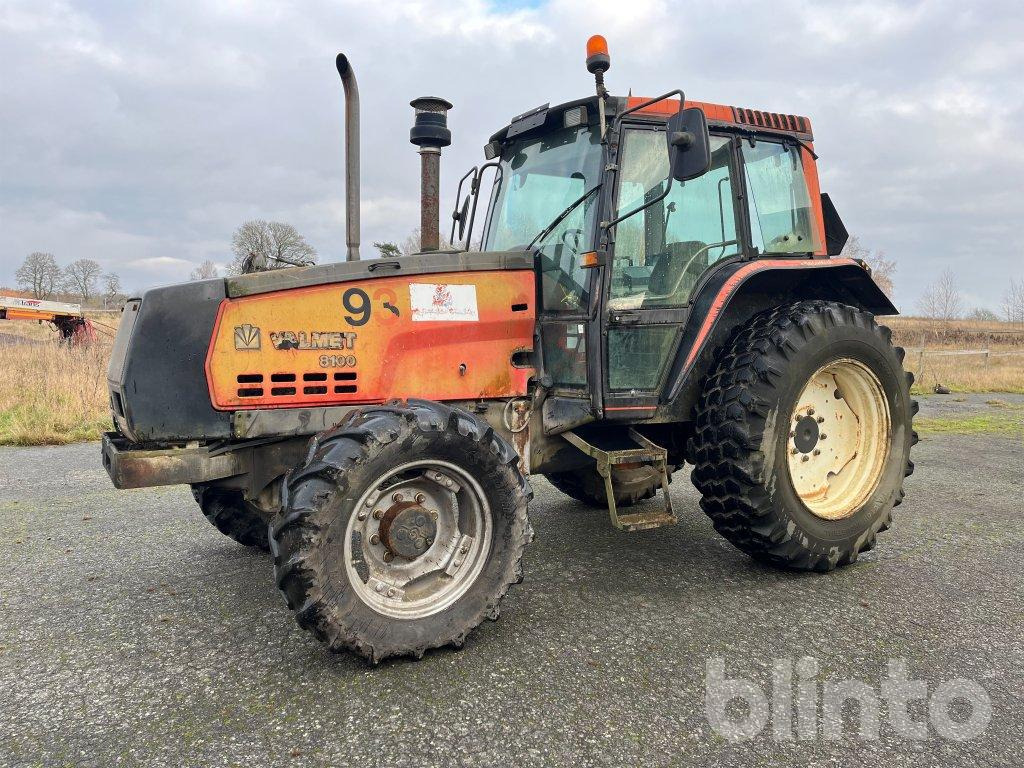 Valmet 8100 - Traktorius: foto 1 Valmet 8100 - Traktorius: foto 1