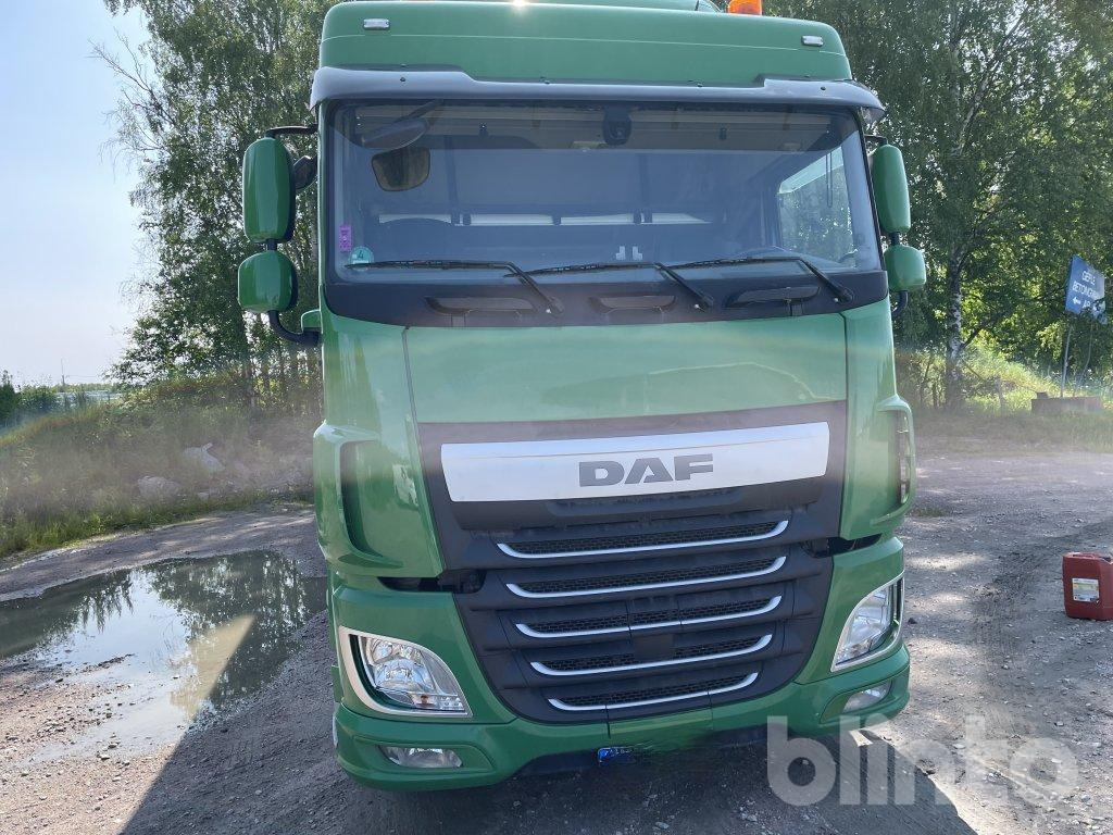 DAF - Vilkikas, Tentinė puspriekabė: foto 2 DAF - Vilkikas, Tentinė puspriekabė: foto 2