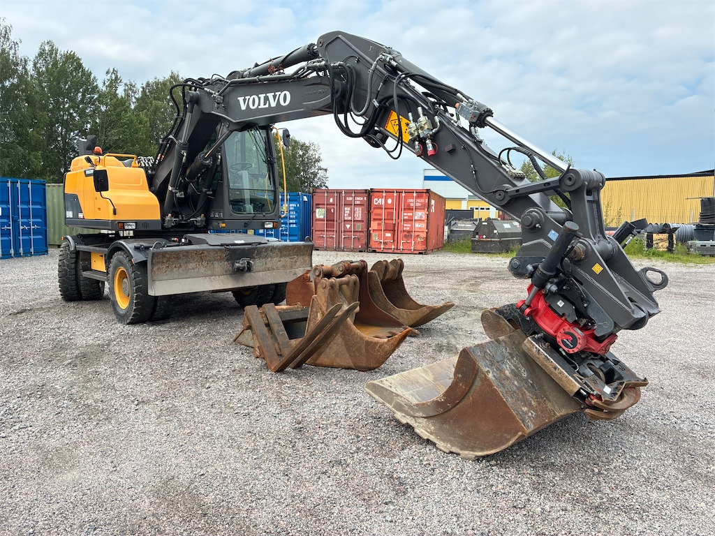 Volvo EW140D - Ratinis ekskavatorius: foto 3 Volvo EW140D - Ratinis ekskavatorius: foto 3