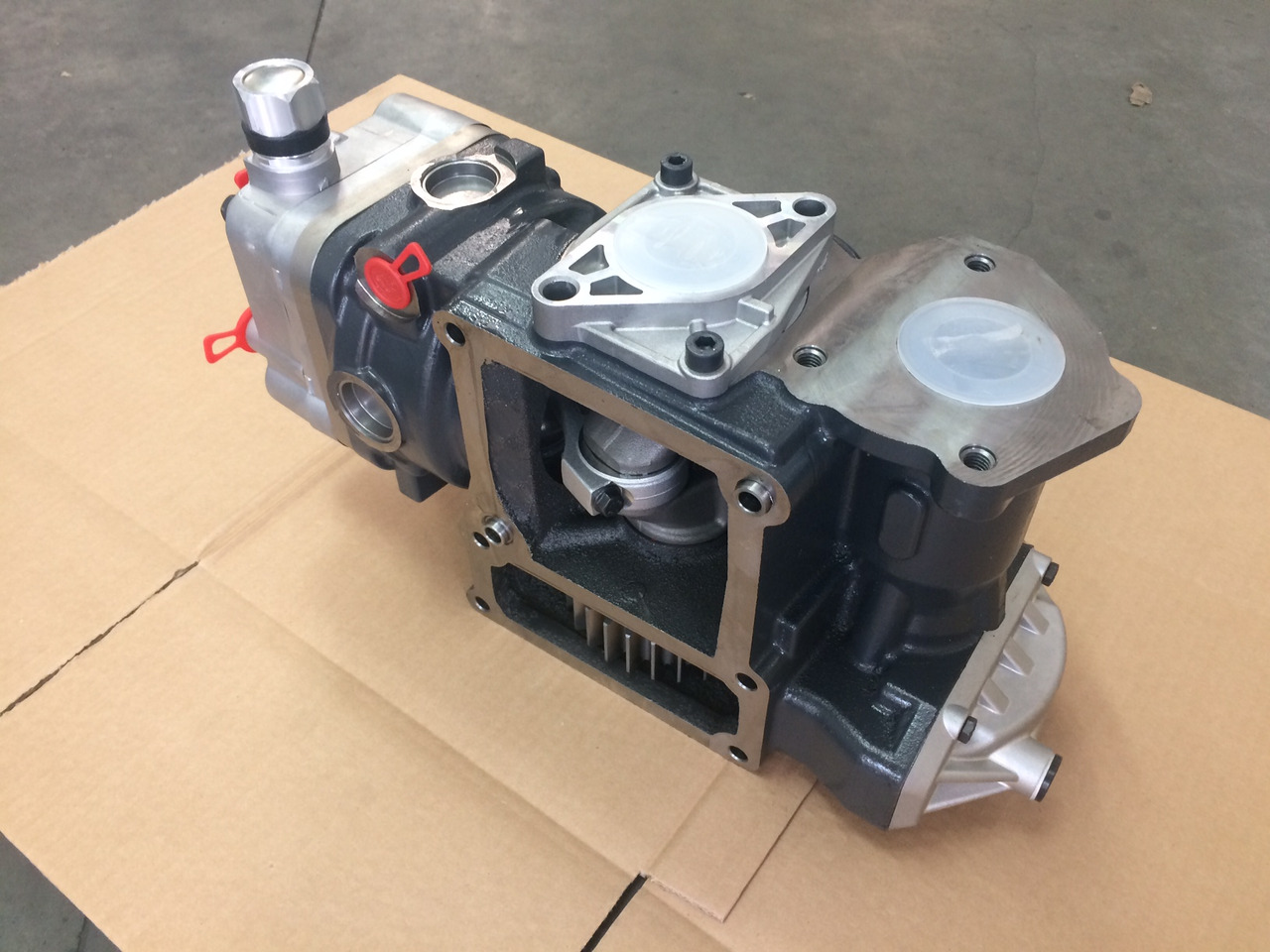 COMPRESSORE ARIA RIF. MAN 51541007117 - 51541007205 - 51541007232 - 51541007247 - Oro kompresorius: foto 3 COMPRESSORE ARIA RIF. MAN 51541007117 - 51541007205 - 51541007232 - 51541007247 - Oro kompresorius: foto 3