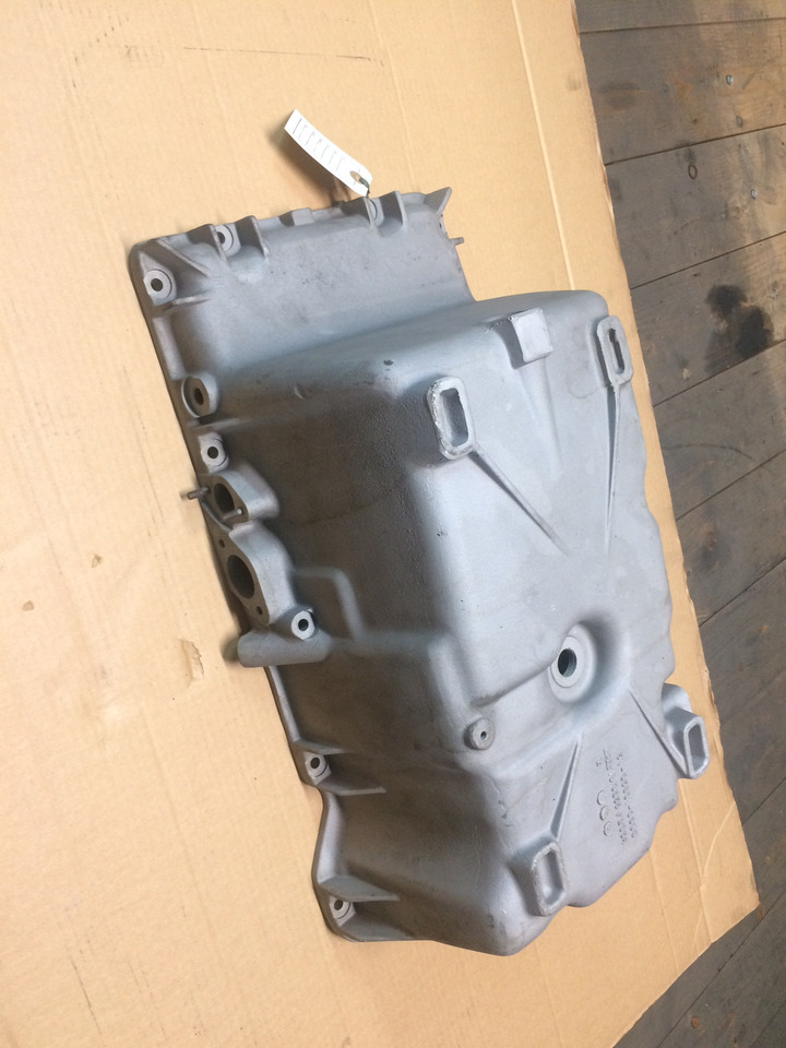 COPPA OLIO MAN 51058015557 - MOTORE MAN D0834LOH / D0824LOH - Alyvos karteris: foto 2 COPPA OLIO MAN 51058015557 - MOTORE MAN D0834LOH / D0824LOH - Alyvos karteris: foto 2