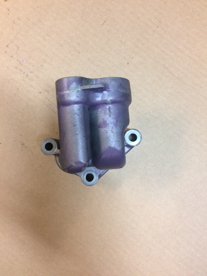 FLANGIA DI COLLEGAMENTO MODULO OLIO MAN 51054406000 - Variklis ir dalys - Sunkvežimis: foto 2 FLANGIA DI COLLEGAMENTO MODULO OLIO MAN 51054406000 - Variklis ir dalys - Sunkvežimis: foto 2