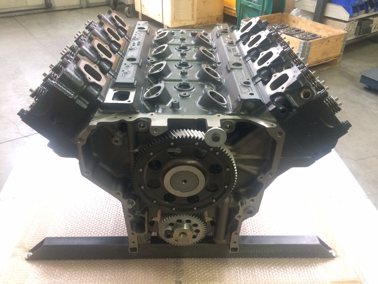 MOTORE MERCEDES OM502LA V8 - Variklis: foto 2 MOTORE MERCEDES OM502LA V8 - Variklis: foto 2