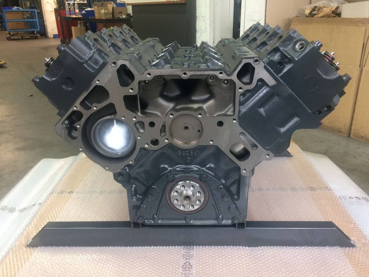 MOTORE MERCEDES OM502LA V8 - Variklis: foto 5 MOTORE MERCEDES OM502LA V8 - Variklis: foto 5