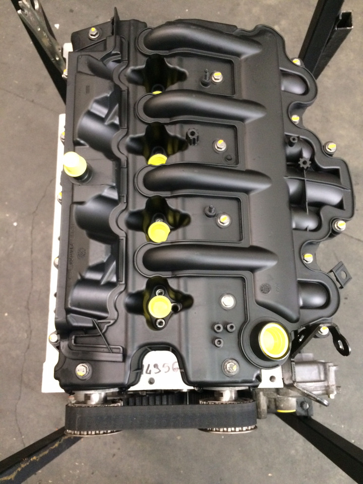 MOTORE SEMICOMPLETO RENAULT G9U-A6 PER VEICOLO RENAULT MASTER - Variklis: foto 5 MOTORE SEMICOMPLETO RENAULT G9U-A6 PER VEICOLO RENAULT MASTER - Variklis: foto 5