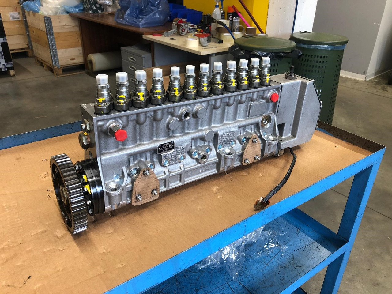 POMPA INIEZIONE MOTORE MAN D2842 - Kuro siurblys: foto 2 POMPA INIEZIONE MOTORE MAN D2842 - Kuro siurblys: foto 2