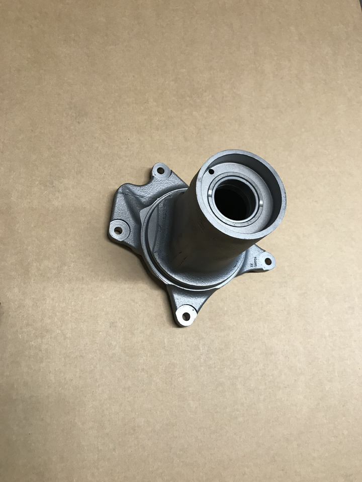 SCATOLA SUPPORTO PORTA VENTILATORE - MOTORI MAN D2066 / MAN D2676 - Ventiliatorius - Sunkvežimis: foto 2 SCATOLA SUPPORTO PORTA VENTILATORE - MOTORI MAN D2066 / MAN D2676 - Ventiliatorius - Sunkvežimis: foto 2