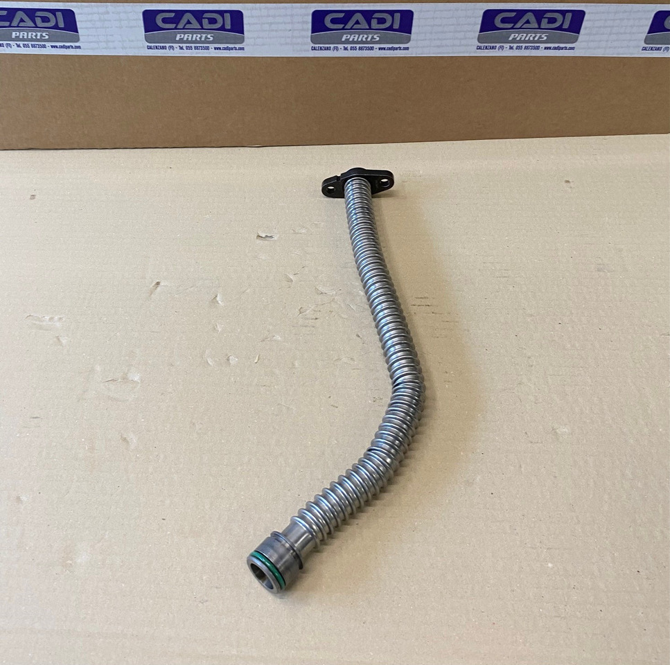 TUBO RITORNO OLIO MAN 5105703588O - Variklis ir dalys - Sunkvežimis: foto 1 TUBO RITORNO OLIO MAN 5105703588O - Variklis ir dalys - Sunkvežimis: foto 1