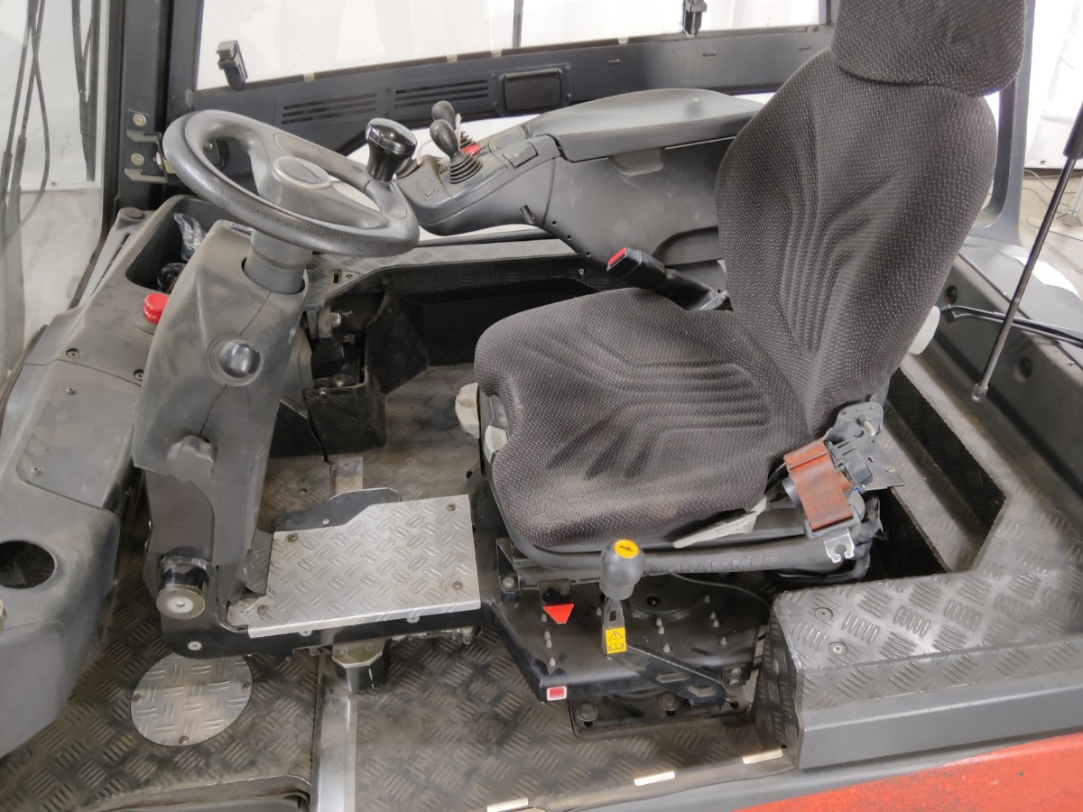 Linde E30HL-01/600 - Elektrinis krautuvas: foto 3 Linde E30HL-01/600 - Elektrinis krautuvas: foto 3