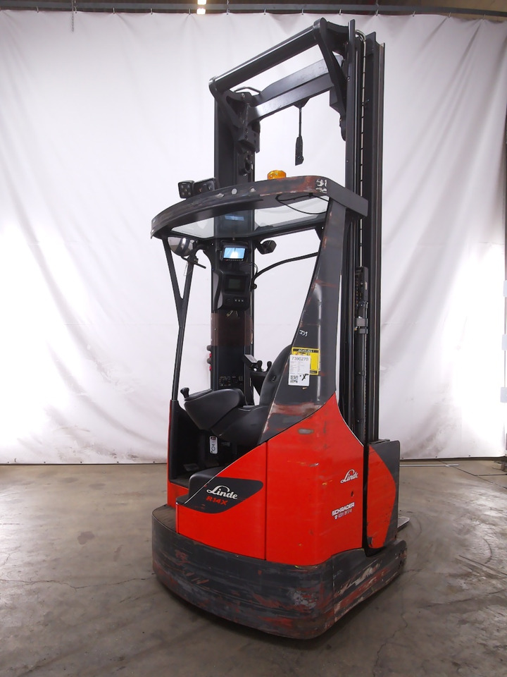 Linde R14X-03 - Krautuvas su šakėmis: foto 2 Linde R14X-03 - Krautuvas su šakėmis: foto 2
