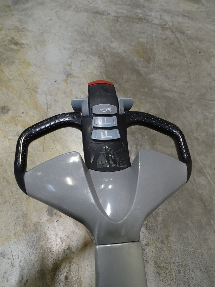 Still EXU16/LIION - Padėklų krautuvas: foto 3 Still EXU16/LIION - Padėklų krautuvas: foto 3