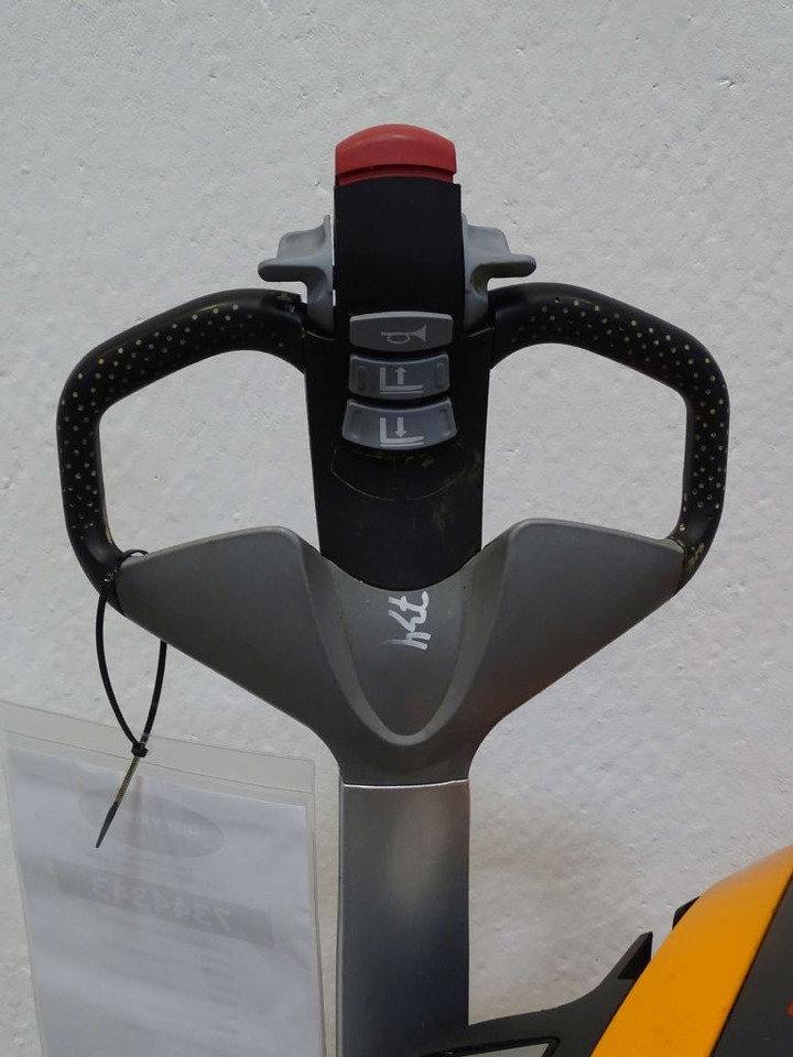 Still EXU18 - Padėklų krautuvas: foto 3 Still EXU18 - Padėklų krautuvas: foto 3