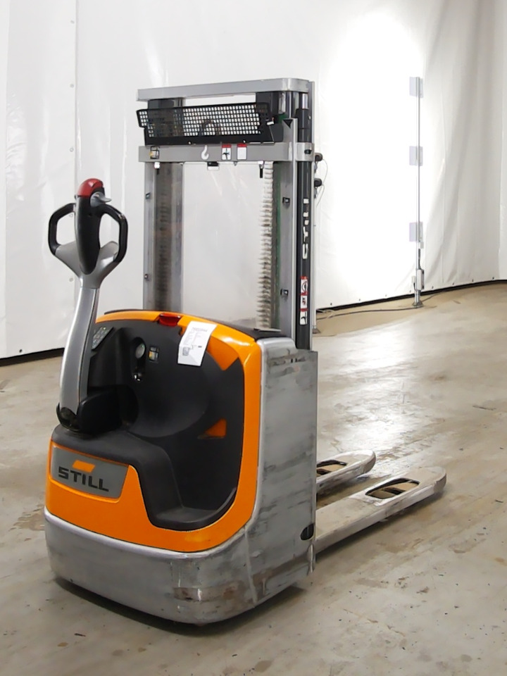 Still EXV12 - Keltuvas: foto 2 Still EXV12 - Keltuvas: foto 2