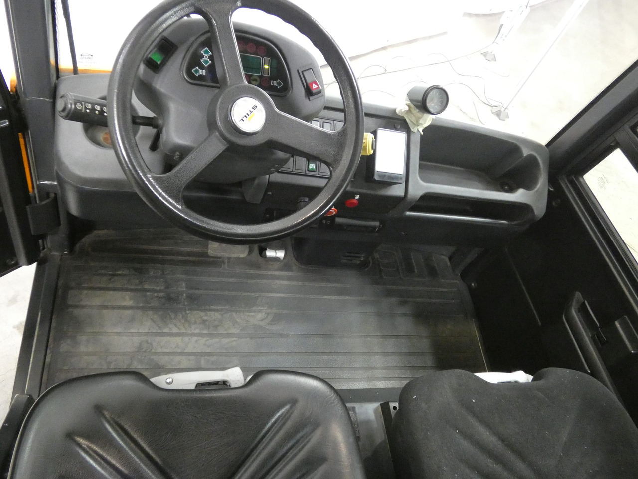 Still R07-25L - Elektrinis vilkikas: foto 3 Still R07-25L - Elektrinis vilkikas: foto 3