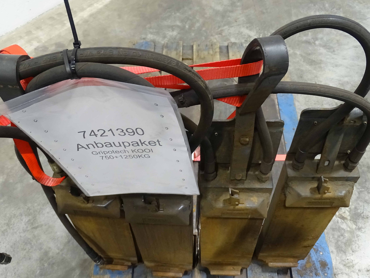 Weitere 2XANBAUGERÄTE - Šakės: foto 3 Weitere 2XANBAUGERÄTE - Šakės: foto 3