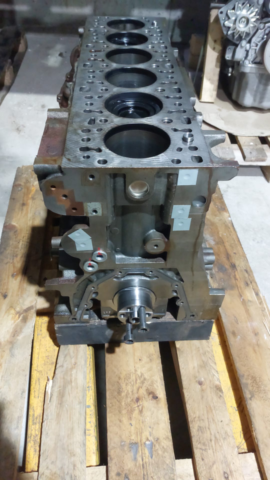 Mercedes Citaro M 936 G natural-gas engine CNG - Atsarginės dalys - Autobusas: foto 3 Mercedes Citaro M 936 G natural-gas engine CNG - Atsarginės dalys - Autobusas: foto 3