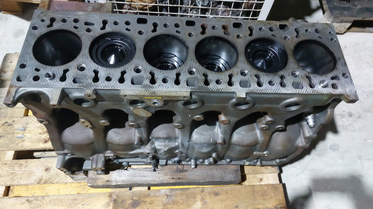 Mercedes Citaro M 936 G natural-gas engine CNG - Atsarginės dalys - Autobusas: foto 1 Mercedes Citaro M 936 G natural-gas engine CNG - Atsarginės dalys - Autobusas: foto 1