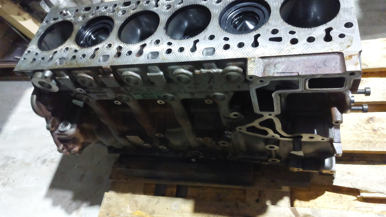 Mercedes Citaro M 936 G natural-gas engine CNG - Atsarginės dalys - Autobusas: foto 4 Mercedes Citaro M 936 G natural-gas engine CNG - Atsarginės dalys - Autobusas: foto 4