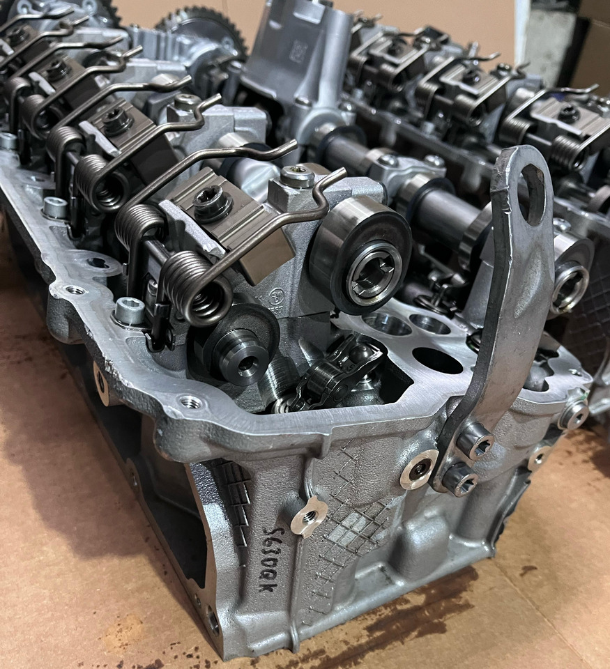 BMW BMW Cylinderheads M5 F90 M8 F91 F92 F93 - Cilindrų blokas: foto 4 BMW BMW Cylinderheads M5 F90 M8 F91 F92 F93 - Cilindrų blokas: foto 4