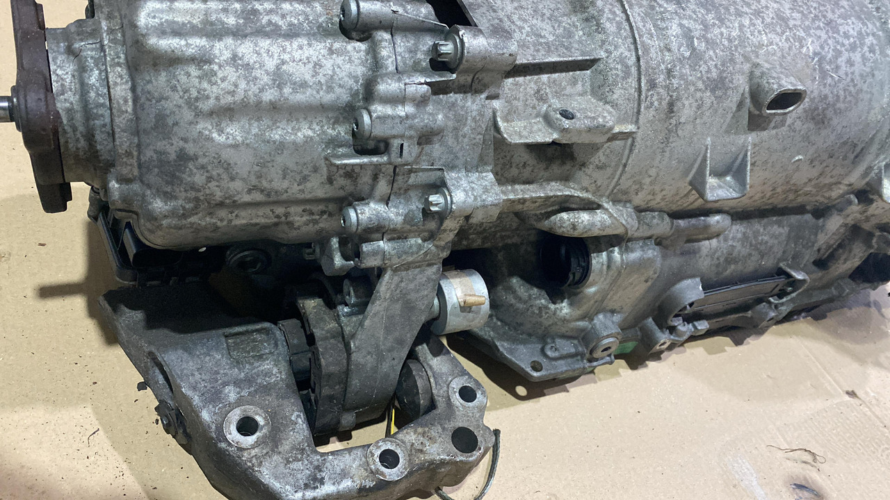 BMW Gearbox 8HP70X - Pavarų dėžė ir dalys: foto 2 BMW Gearbox 8HP70X - Pavarų dėžė ir dalys: foto 2