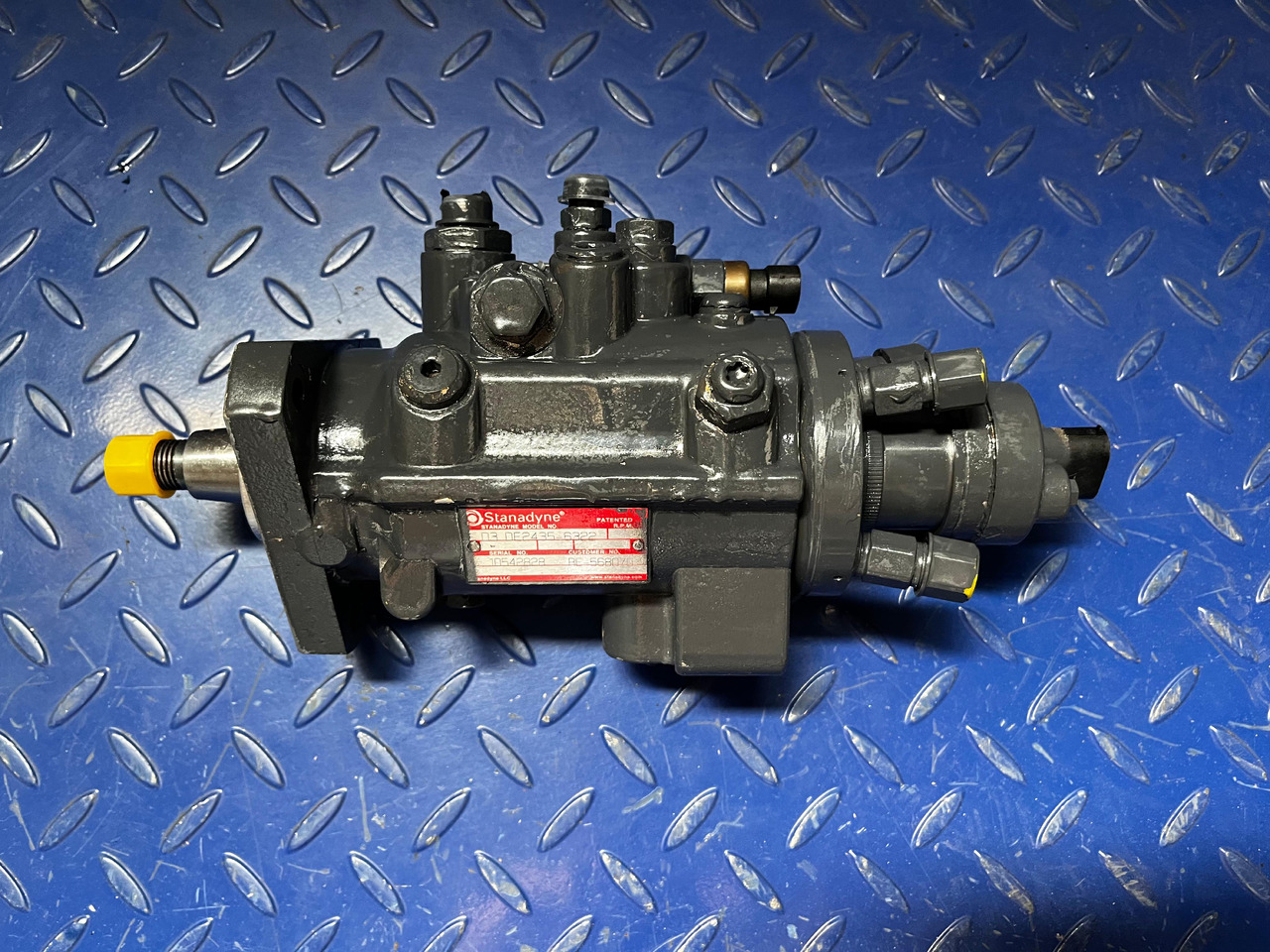 John Deere NEW Injection Pump RE568070 - Variklis ir dalys - Traktorius: foto 3 John Deere NEW Injection Pump RE568070 - Variklis ir dalys - Traktorius: foto 3