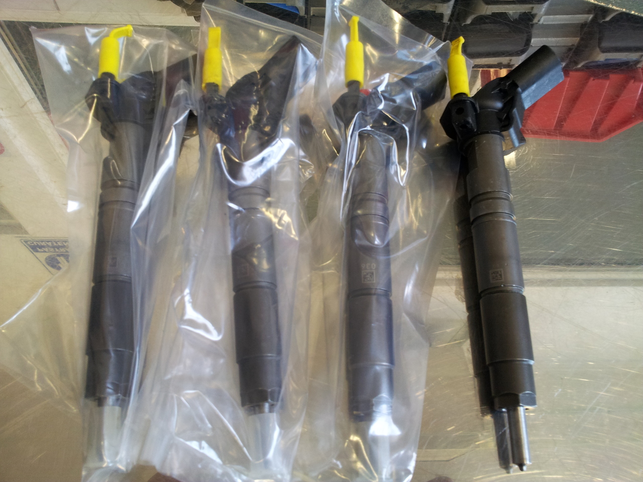 Mercedes 3.0L Euro 4 Piezo Injectors 0445115064 A6420701387 Sprinter, Vito, Viano, E Class, S Class, ML R Class, G CLass - Purkštukas - Turistinis autobusas: foto 3 Mercedes 3.0L Euro 4 Piezo Injectors 0445115064 A6420701387 Sprinter, Vito, Viano, E Class, S Class, ML R Class, G CLass - Purkštukas - Turistinis autobusas: foto 3