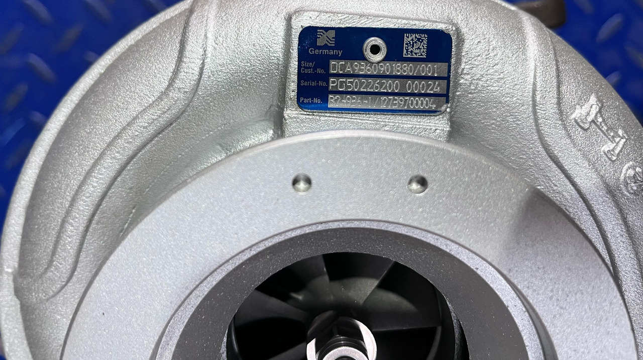 Mercedes Benz Turbocharger A9360901880 OM936 Euro 6 - Turbina: foto 5 Mercedes Benz Turbocharger A9360901880 OM936 Euro 6 - Turbina: foto 5