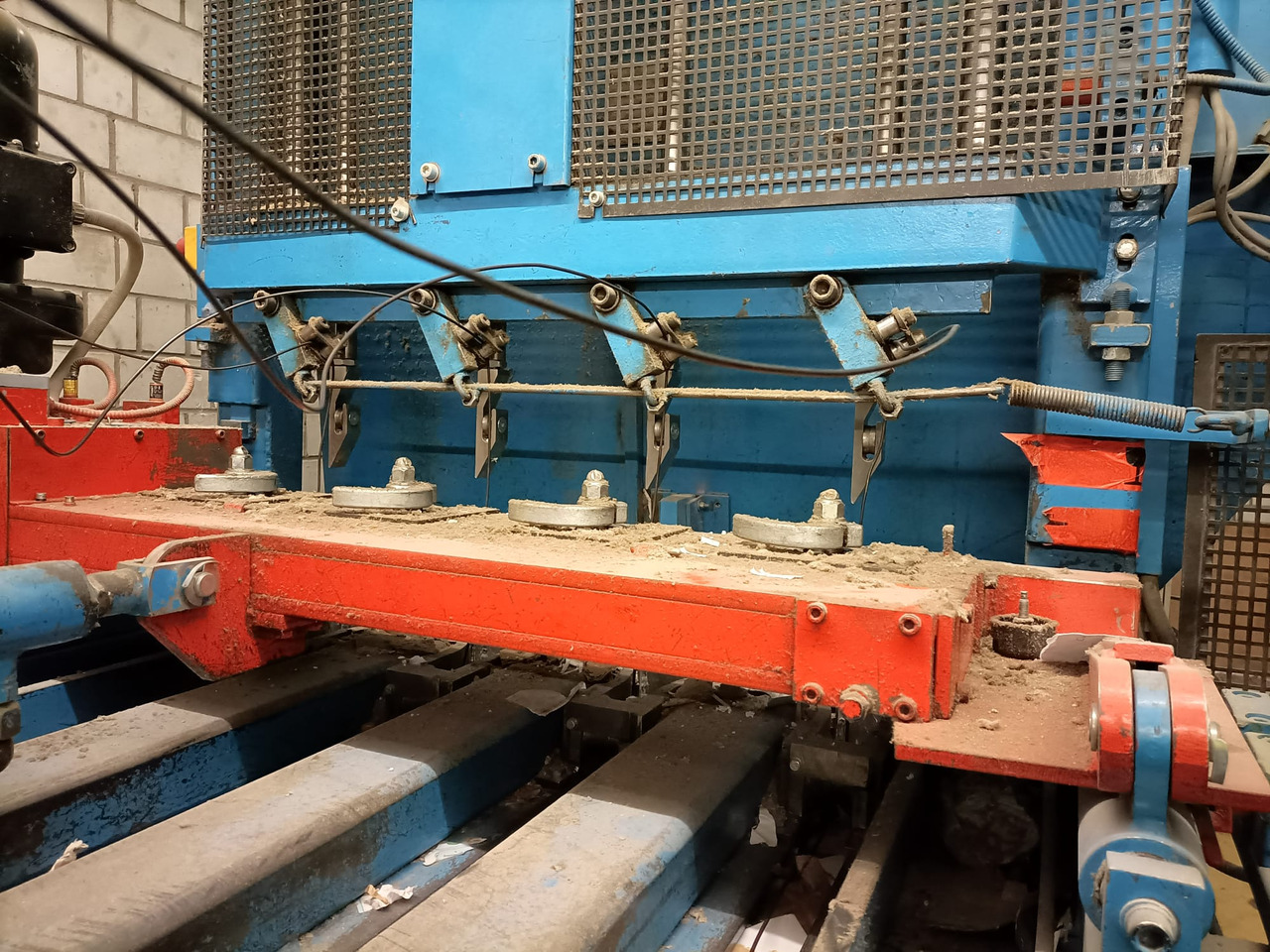 Boa Continuu 25-LB-6 Carton Plasic Press 40 T - Pramoninė įranga: foto 2 Boa Continuu 25-LB-6 Carton Plasic Press 40 T - Pramoninė įranga: foto 2