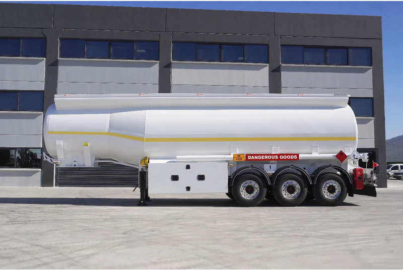 Diversen EFEMMAK Fuel tank semi-trailer 36.000 liter ADR - Puspriekabė cisterna: foto 1 Diversen EFEMMAK Fuel tank semi-trailer 36.000 liter ADR - Puspriekabė cisterna: foto 1