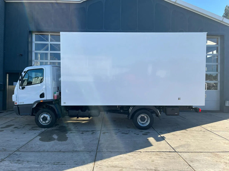 Mercedes-Benz Accelo 915 4x2 Closed Cargo Truck - Furgonas sunkvežimis: foto 2 Mercedes-Benz Accelo 915 4x2 Closed Cargo Truck - Furgonas sunkvežimis: foto 2